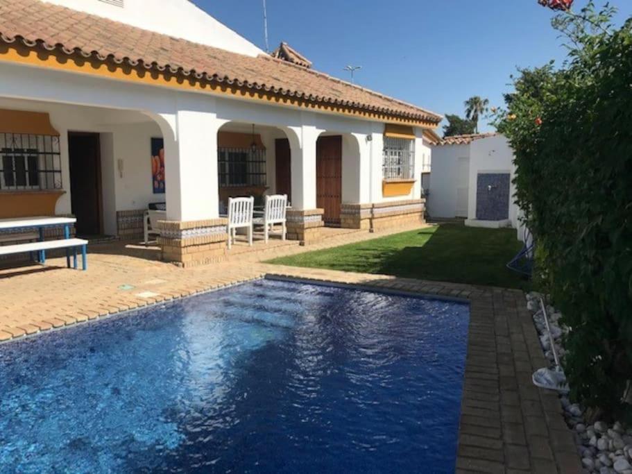 Villa El Magnolio Chiclana de la Frontera Exterior foto