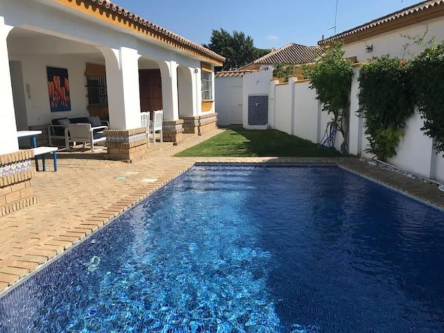 Villa El Magnolio Chiclana de la Frontera Exterior foto